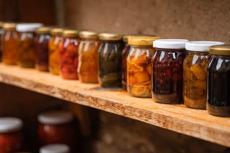Pourquoi la fermentation préserve les légumes mieux que d&rsquo;autres méthodes